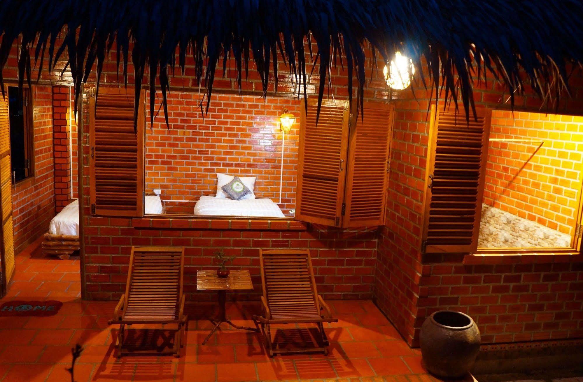 Mekong Rustic Lodge Cai Lay Экстерьер фото